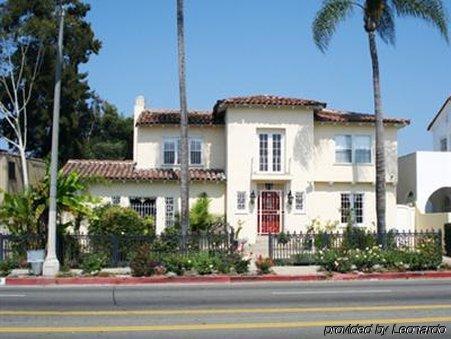 Bed & Breakfast Cinema Hsr19-19-001050