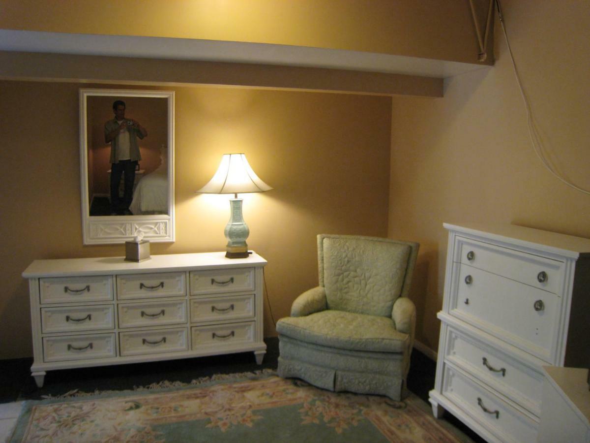 Bed & Breakfast Cinema Hsr19-19-001050 2*